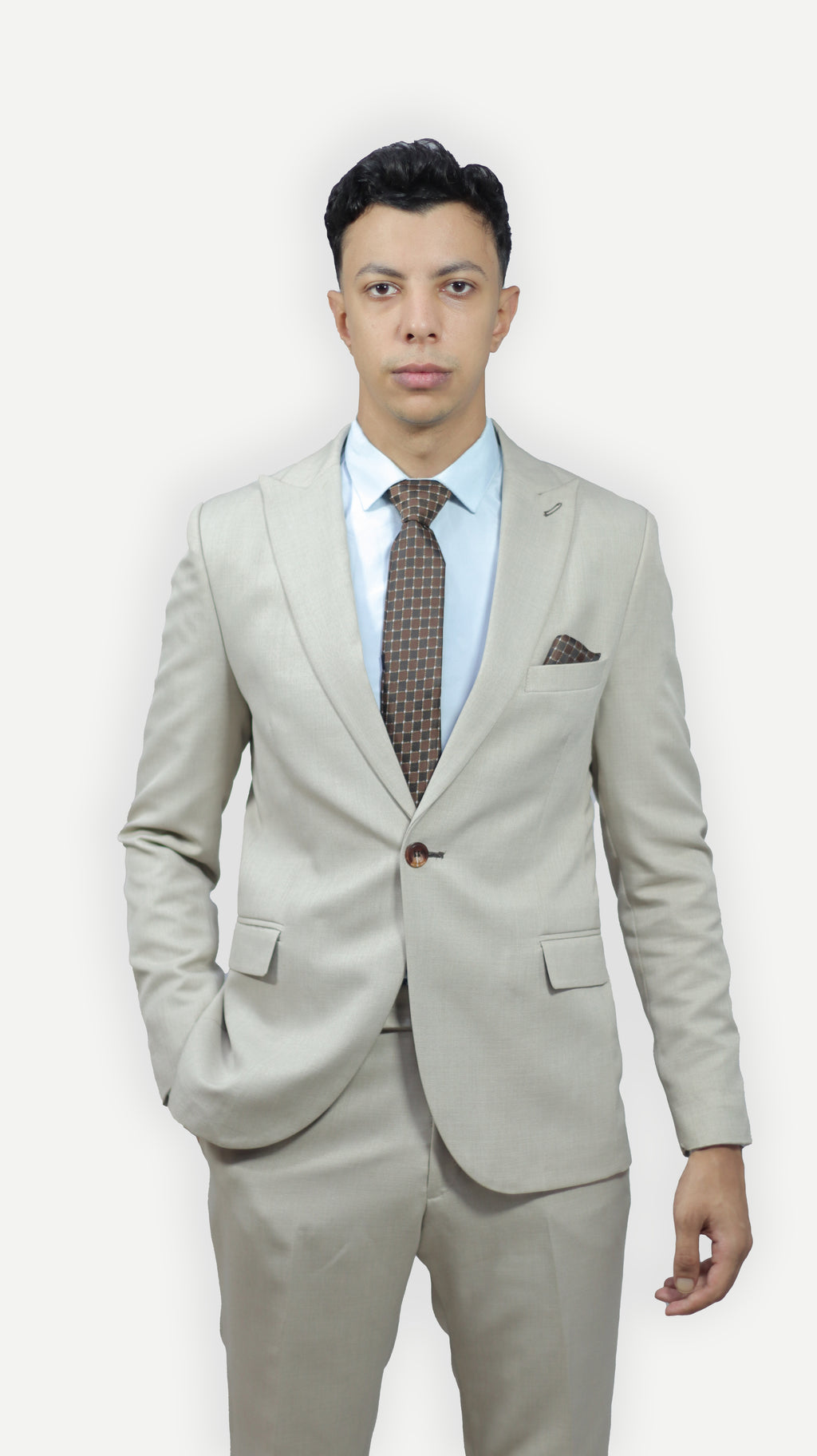 بدلة رجالي بيج– قماش ناعم، زرار واحد Regular Fit